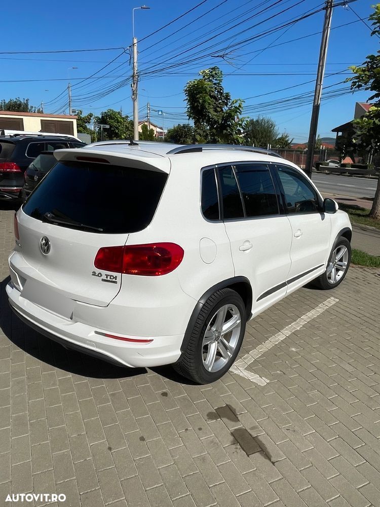 Volkswagen Tiguan 2.0 TDI 4Motion DSG Sport & Style - 20