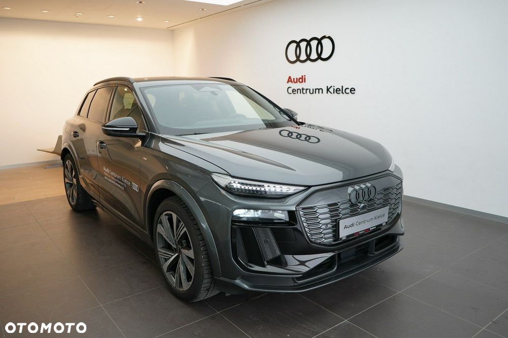 Audi Q6 e-tron - 7
