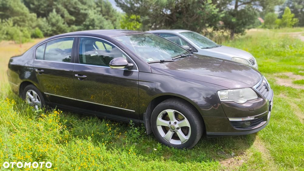 Volkswagen Passat 2.0 TDI DPF Comfortline - 3