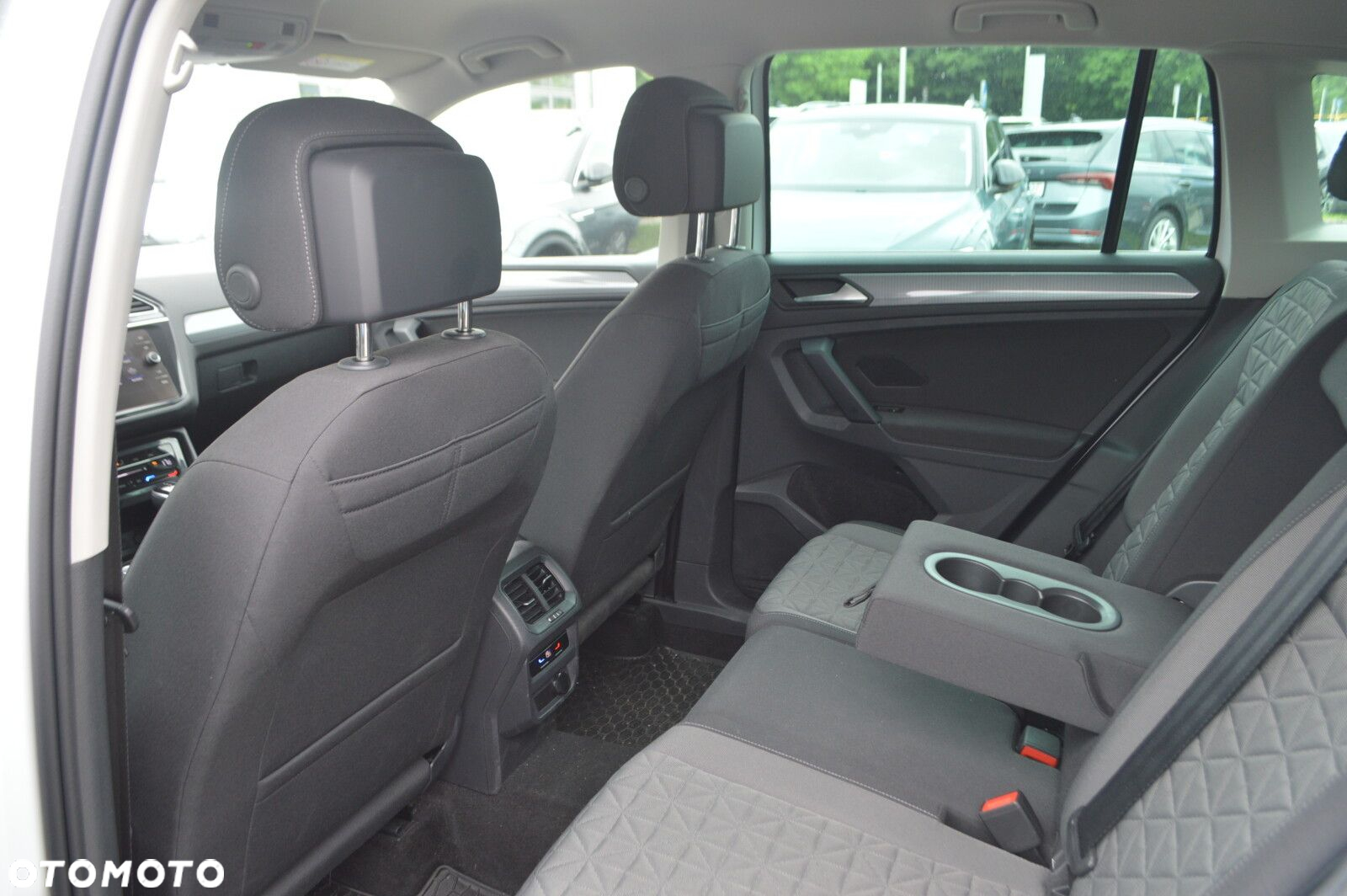 Volkswagen Tiguan 1.5 TSI EVO Life DSG - 21