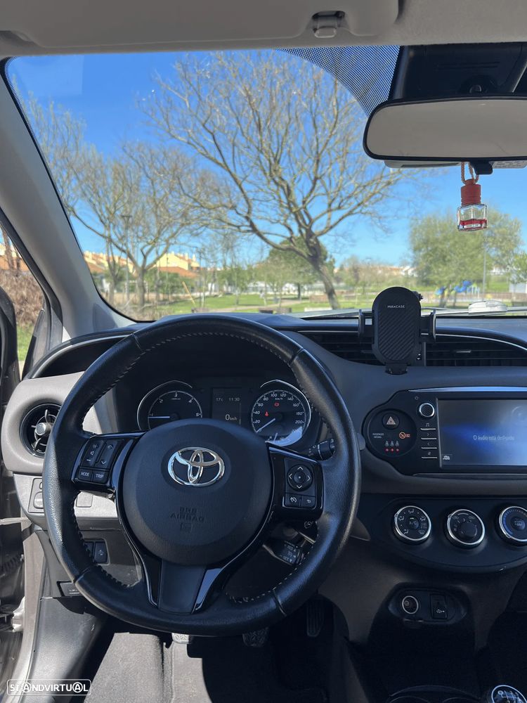 Toyota Yaris - 8