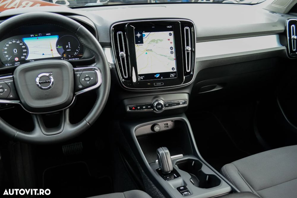 Volvo XC 40 T4 Recharge DKG Inscription - 28