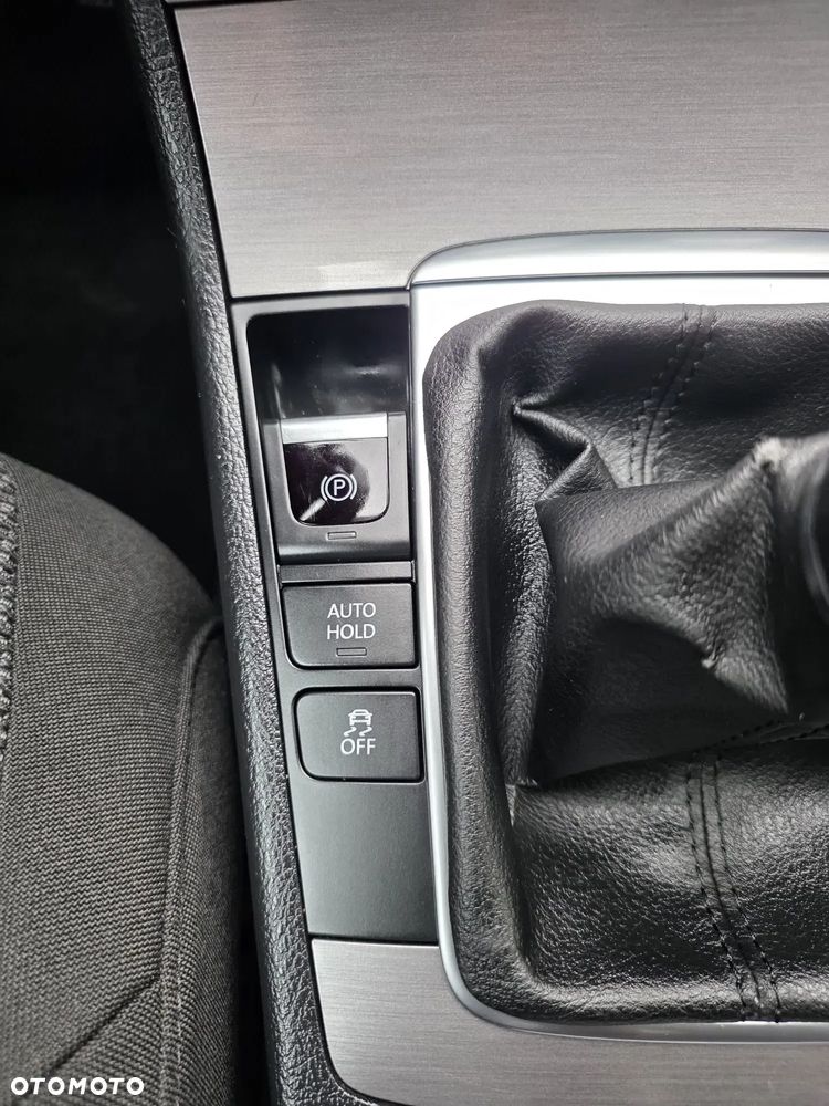 Volkswagen Passat Variant 2.0 TDI DPF Comfortline - 24