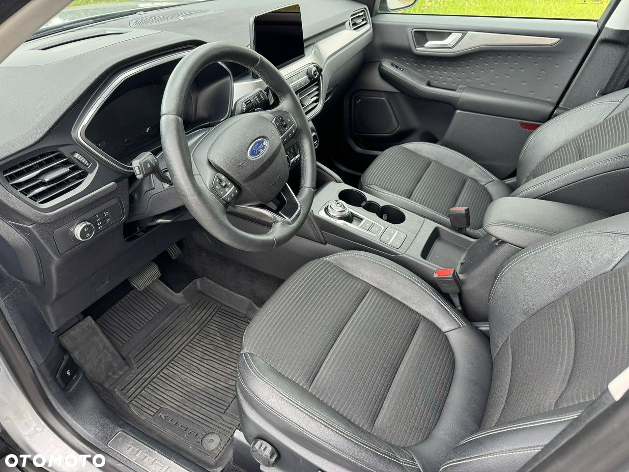 Ford Kuga 2.0 EcoBlue 4x4 TITANIUM X - 12