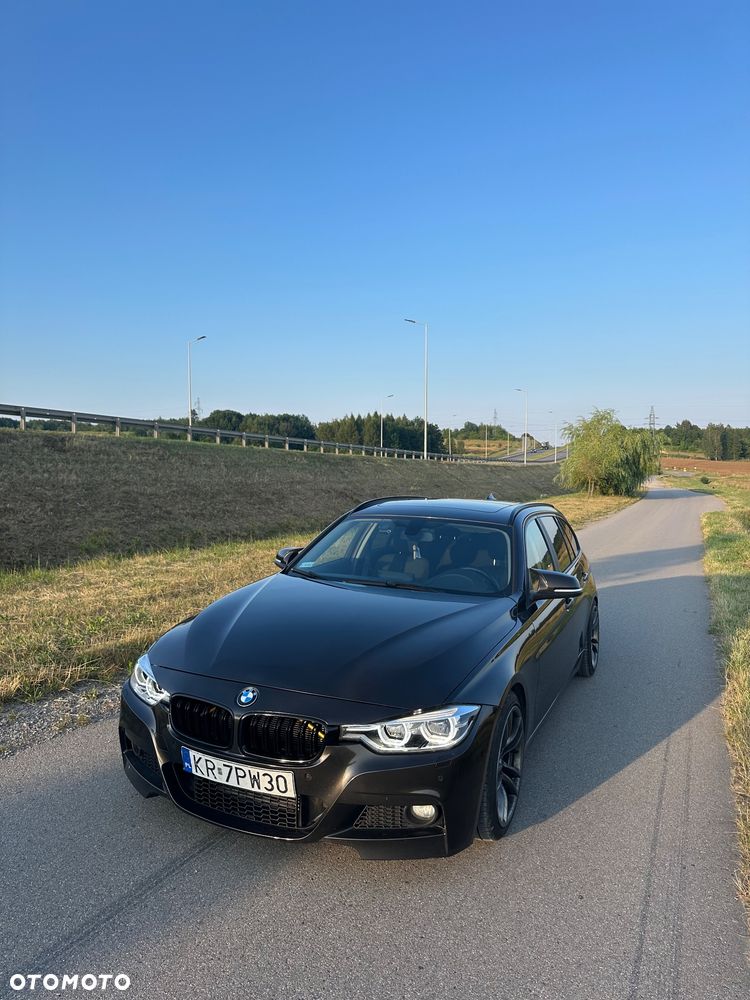 BMW Seria 3 320d M Sport - 1
