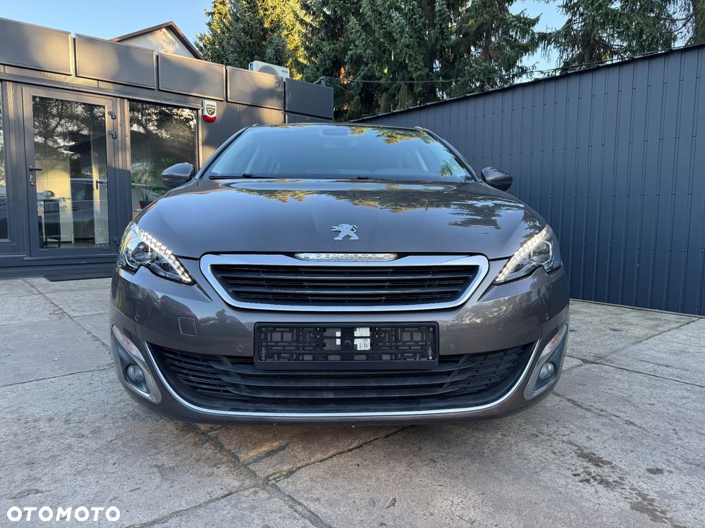 Peugeot 308 SW BlueHDi 150 Automatik Stop & Start Allure - 2