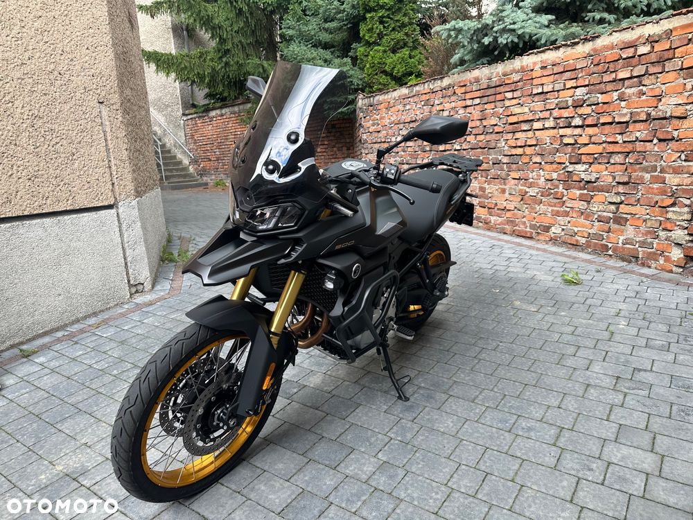 VOGE 900DSX - 13