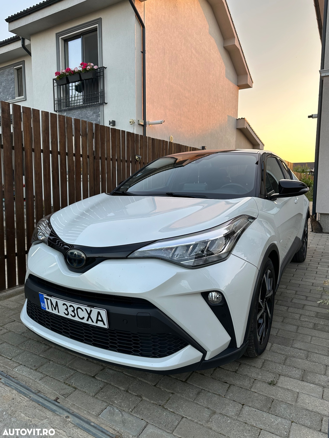 Toyota C-HR 1.8 Hybrid Business Edition - 3
