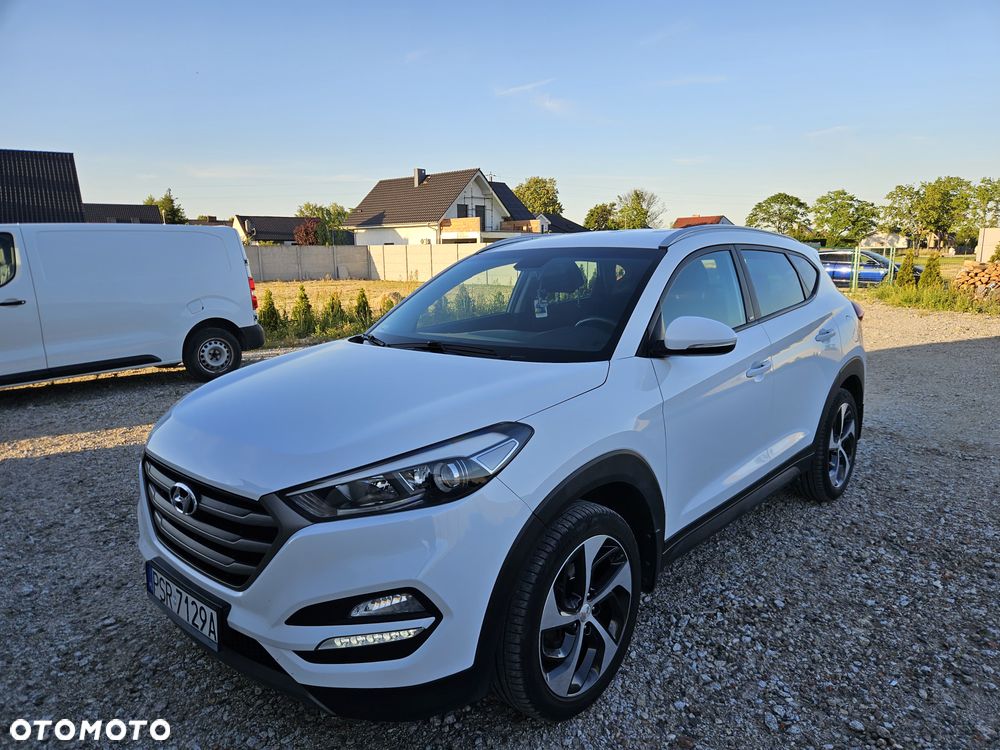Hyundai Tucson 1.6 GDI BlueDrive GO 2WD - 39