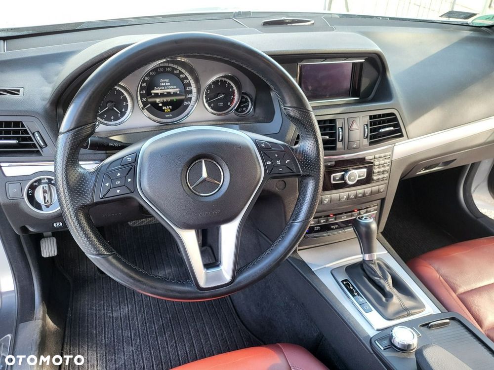 Mercedes-Benz Klasa E - 15