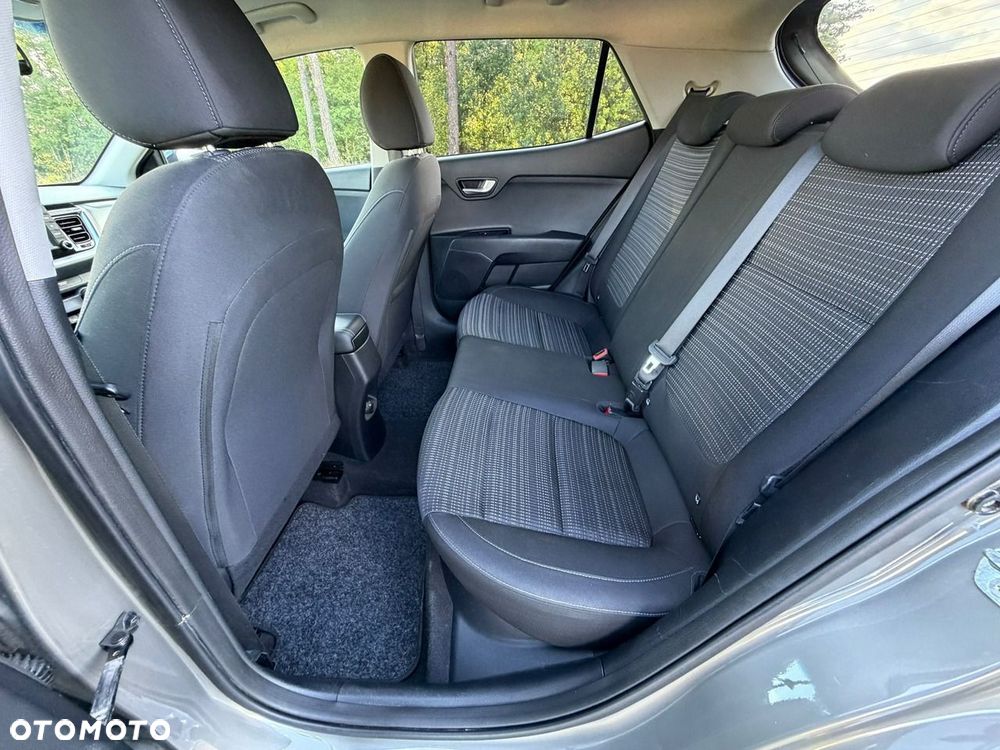 Kia Stonic - 15