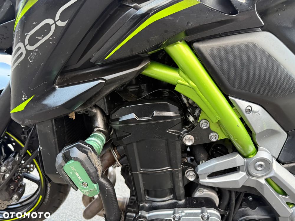 Kawasaki Z 900 - 19