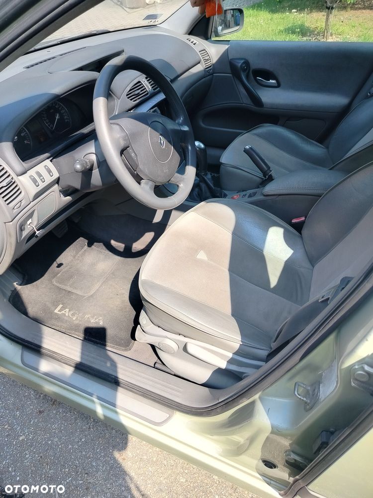Renault Laguna - 7