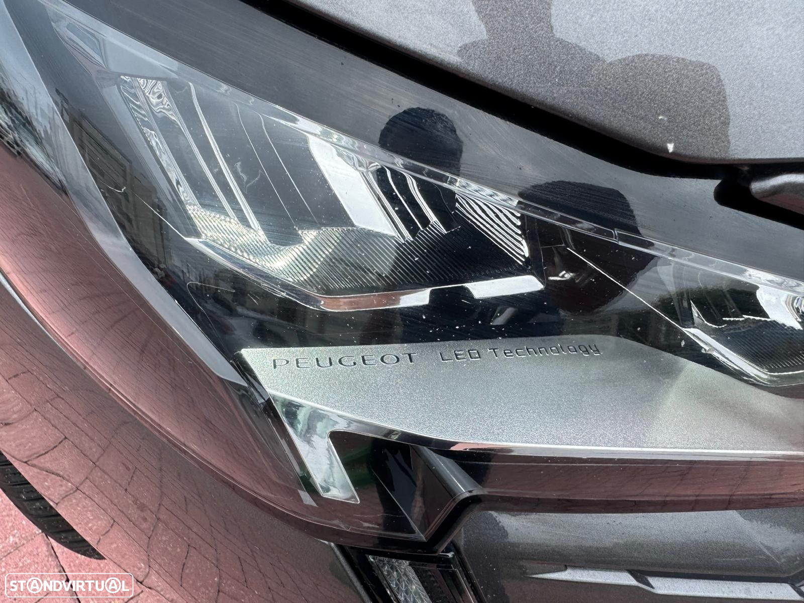 Peugeot 3008 1.5 BlueHDi Active Pack EAT8 - 8