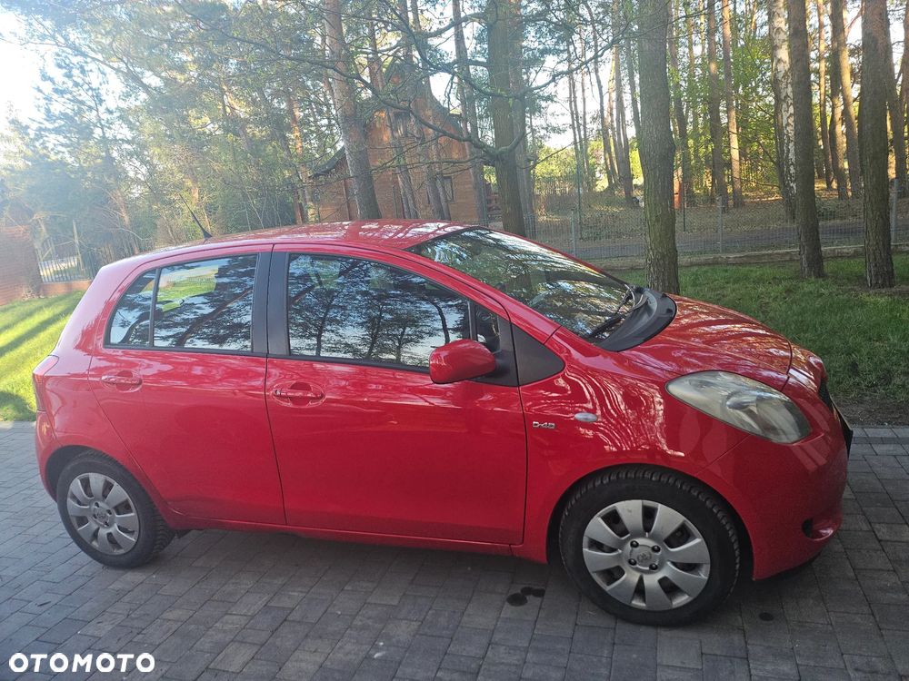 Toyota Yaris 1.4 D-4D Sol - 3
