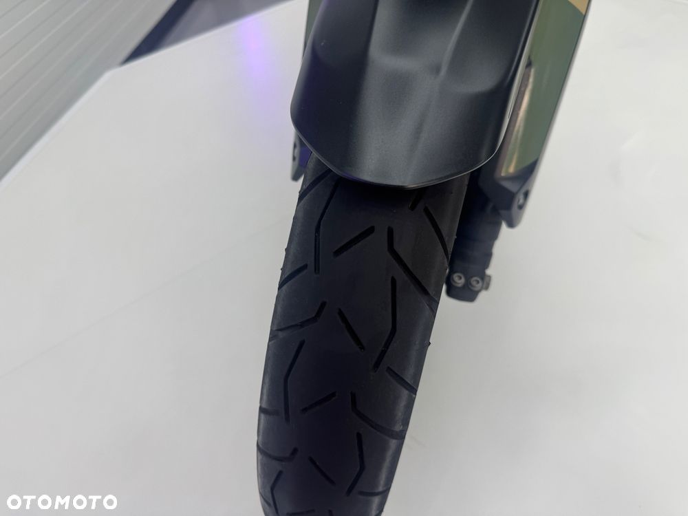 Honda CB - 22