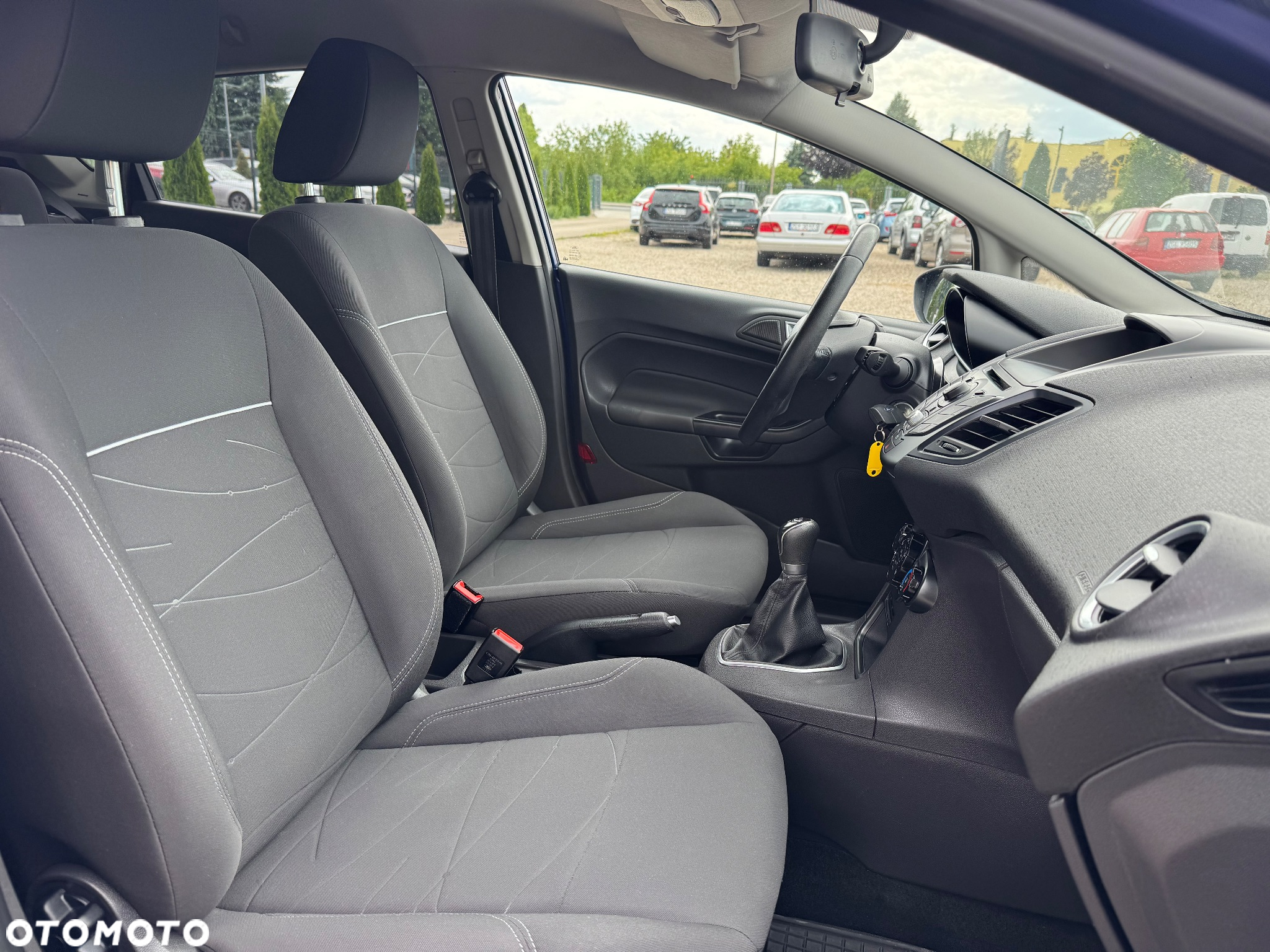 Ford Fiesta 1.4 Trend - 27