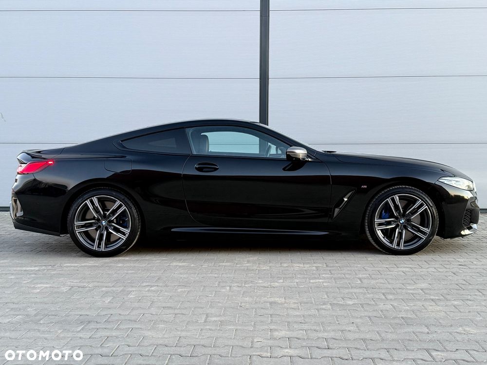 BMW Seria 8 - 35