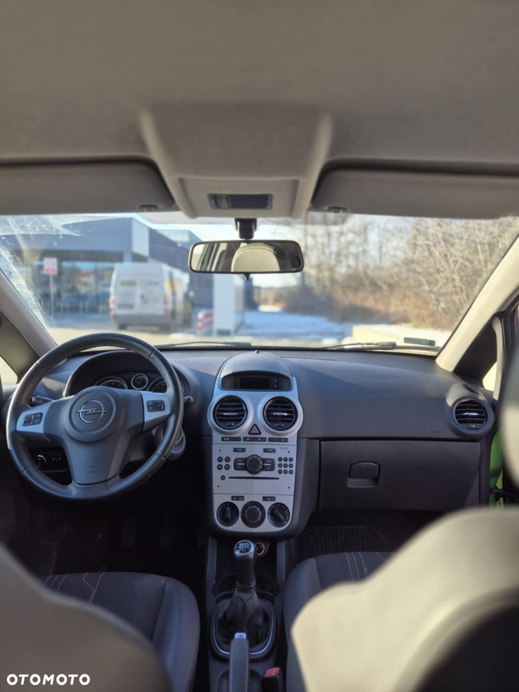 Opel Corsa - 3