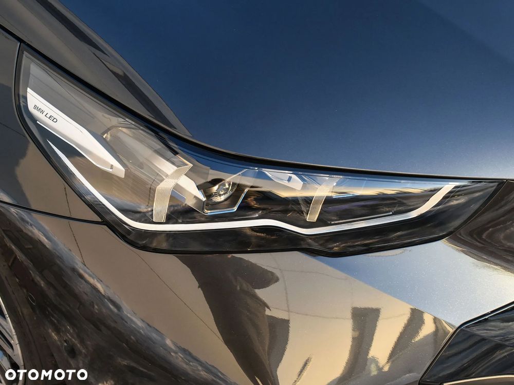 BMW Seria 5 520d xDrive - 25