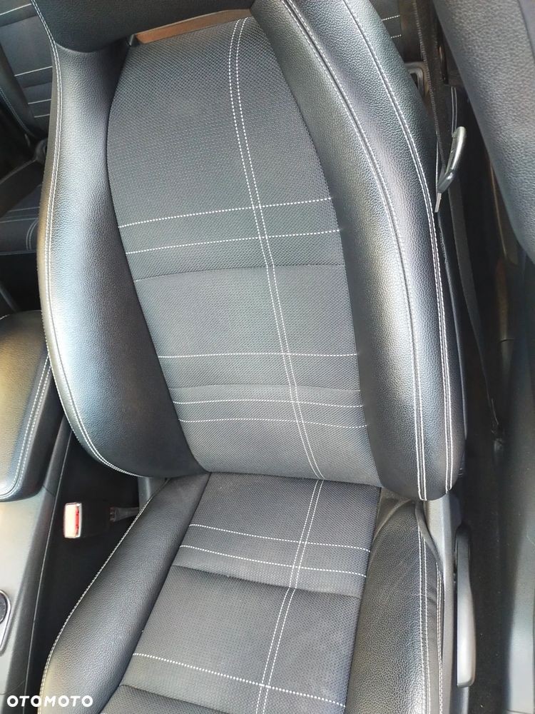 Mercedes-Benz Klasa A 200 CDI 7G-DCT Style - 17