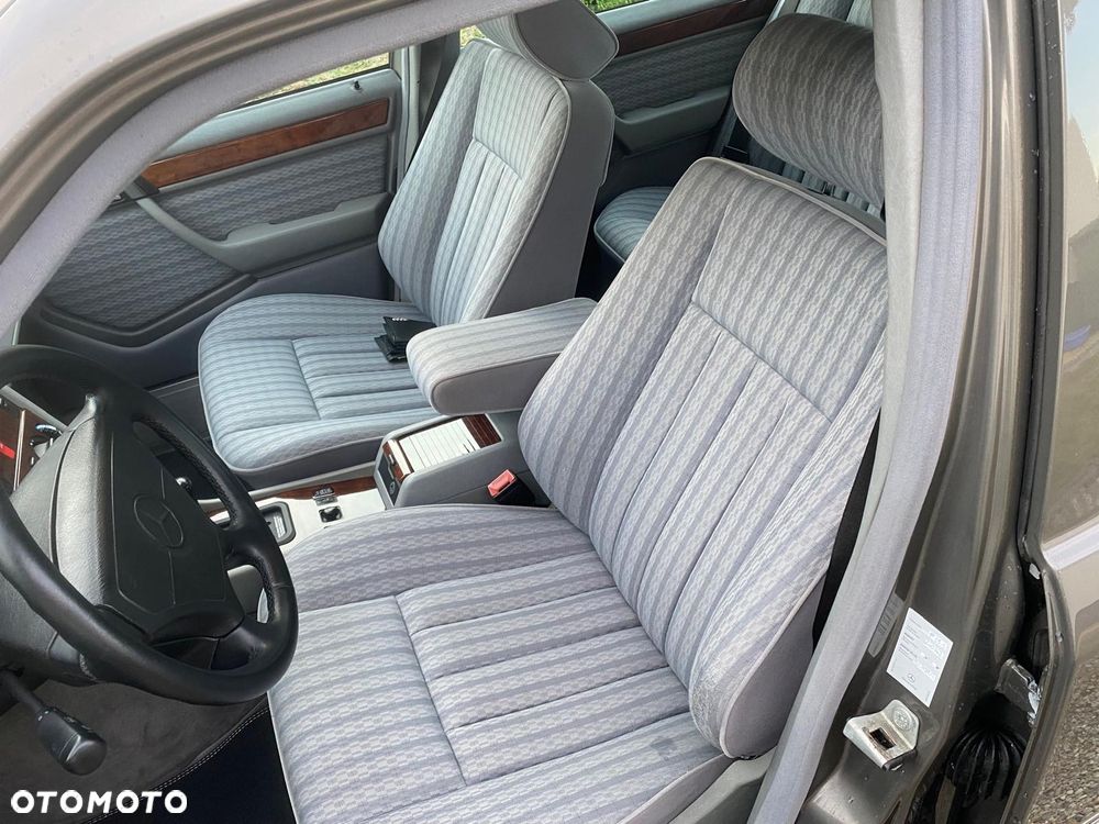 Mercedes-Benz W124 (1984-1993) - 6