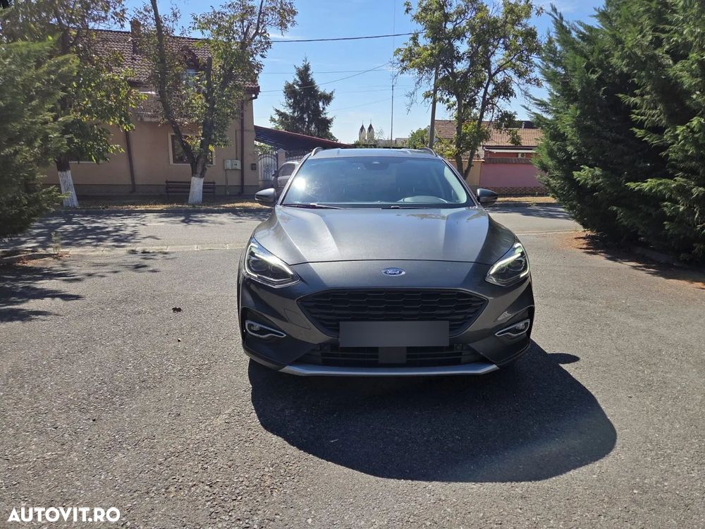 Ford Focus - 1
