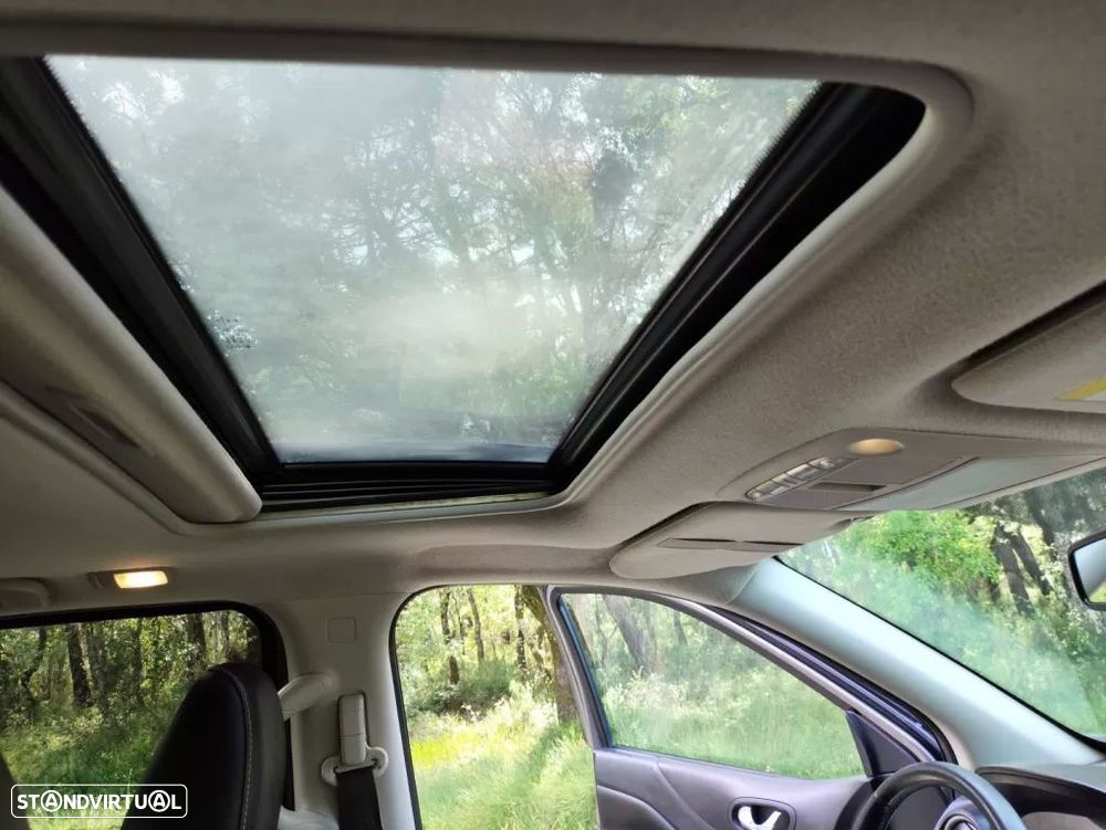 Nissan Navara 2.3 dCi CD 4WD Tekna Auto - 22