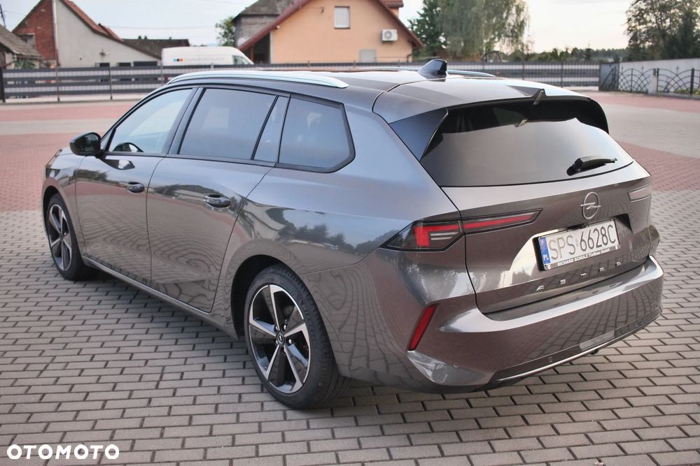 Opel Astra 1.2 Turbo Elegance - 1