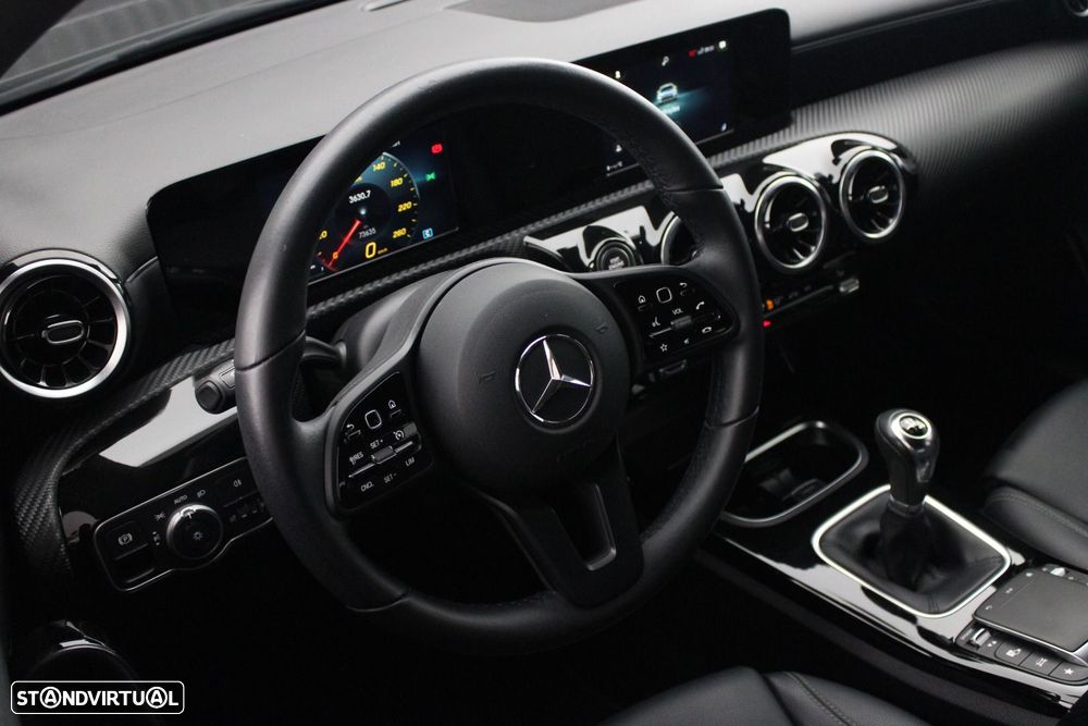 Mercedes-Benz A 160 — fotografia 38