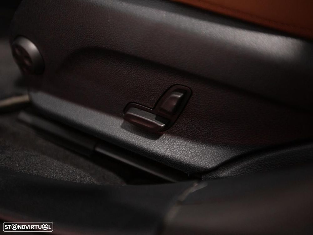 Mercedes-Benz E 300 T 9G-TRONIC AMG Line - 41