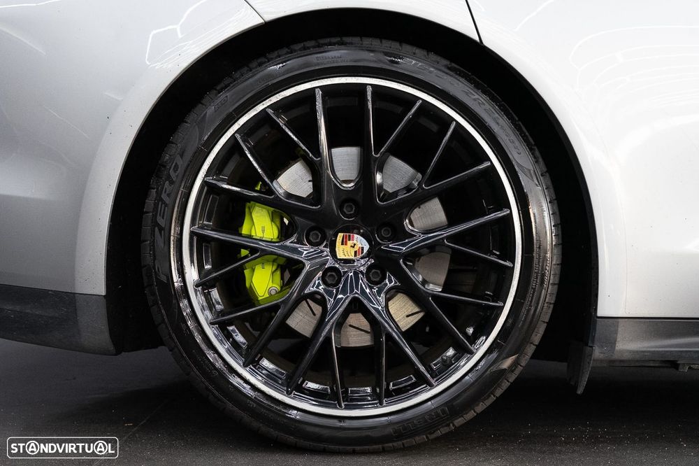 Porsche Panamera Sport Turismo 4 E-Hybrid - 14