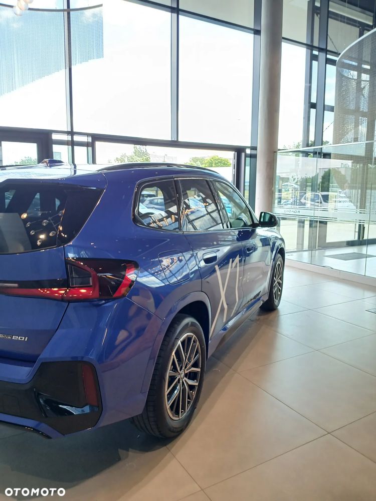 BMW X1 sDrive20i mHEV sport - 15