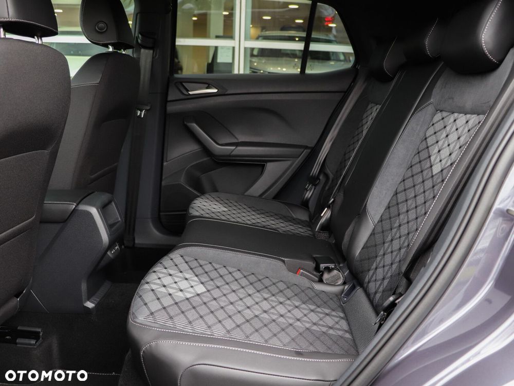 Volkswagen T-Cross - 10