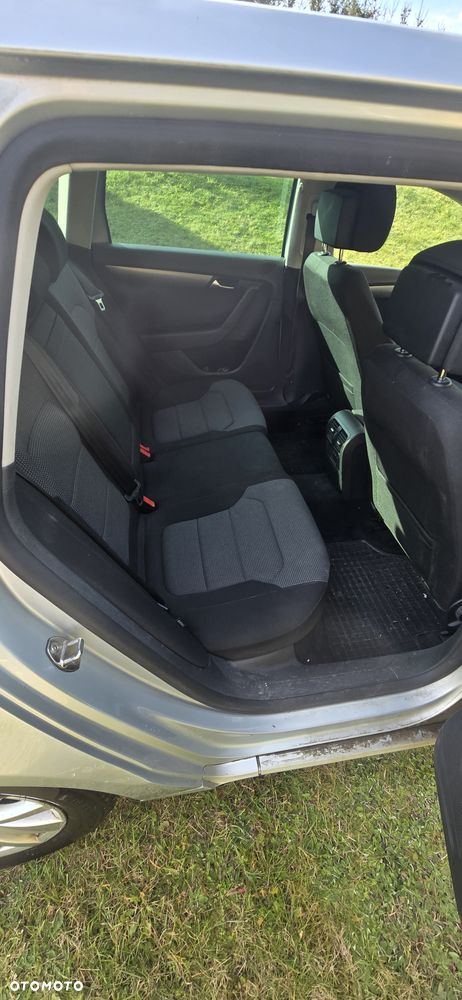 Volkswagen Passat 2.0 TDI Comfortline Optimum DSG - 8