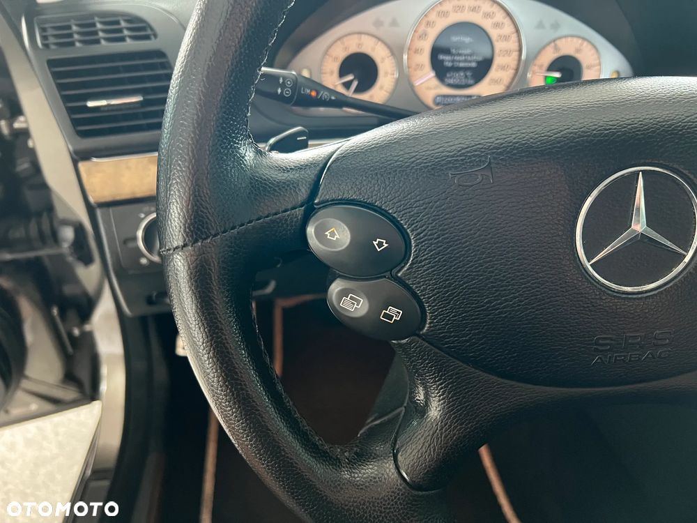 Mercedes-Benz Klasa E 320 CDI Avantgarde - 23