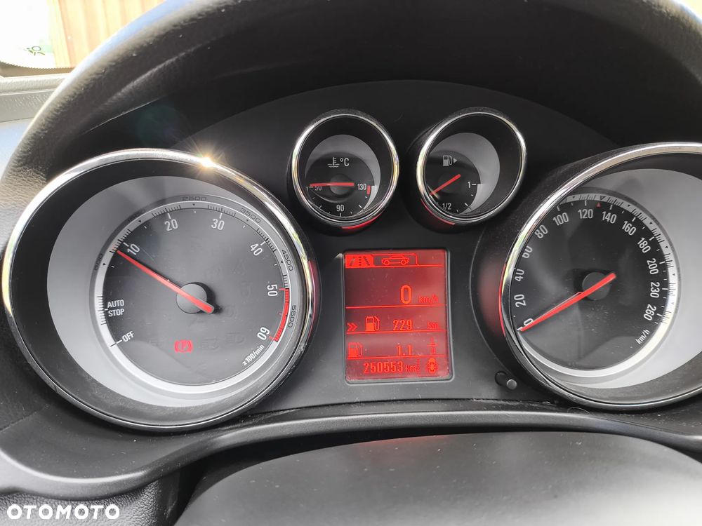 Opel Insignia 2.0 CDTI Sport - 8