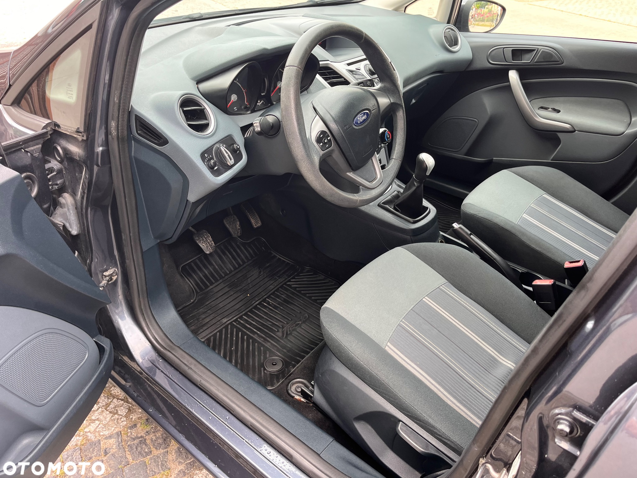 Ford Fiesta 1.6 TDCi Econetic - 11