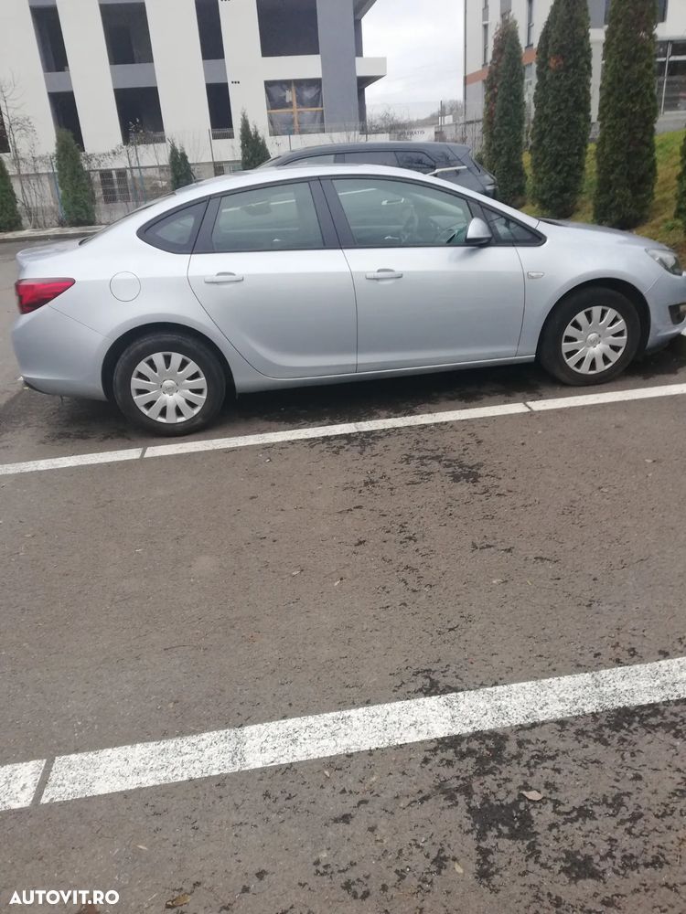 Opel Astra 1.6 TWINPORT ECOTEC Enjoy - 3