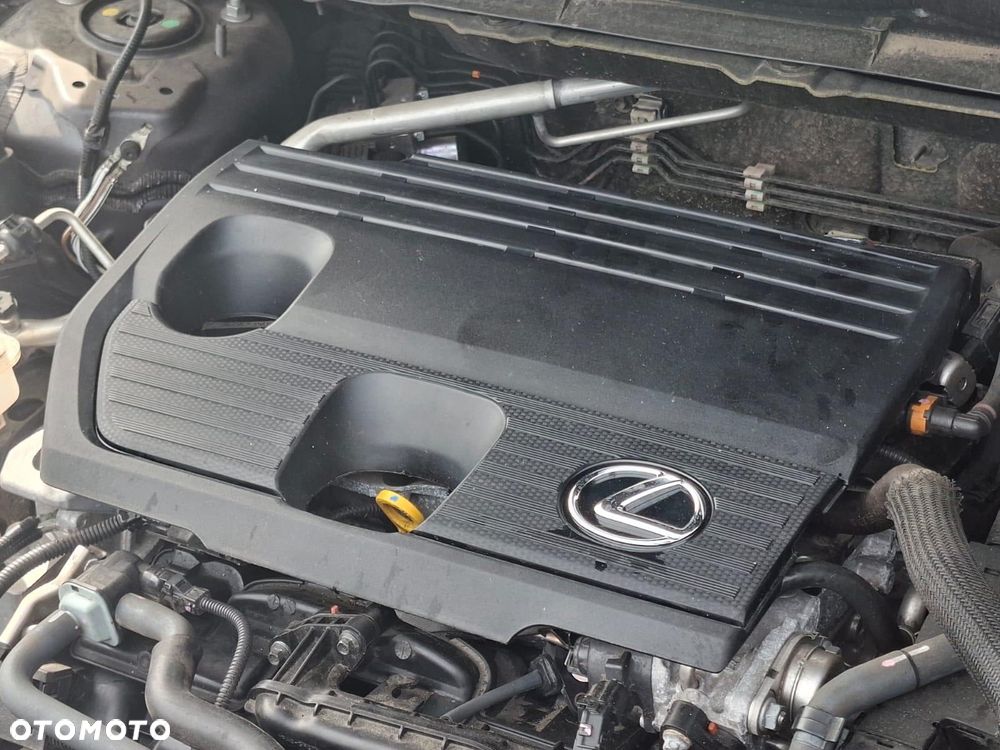 Lexus NX - 6