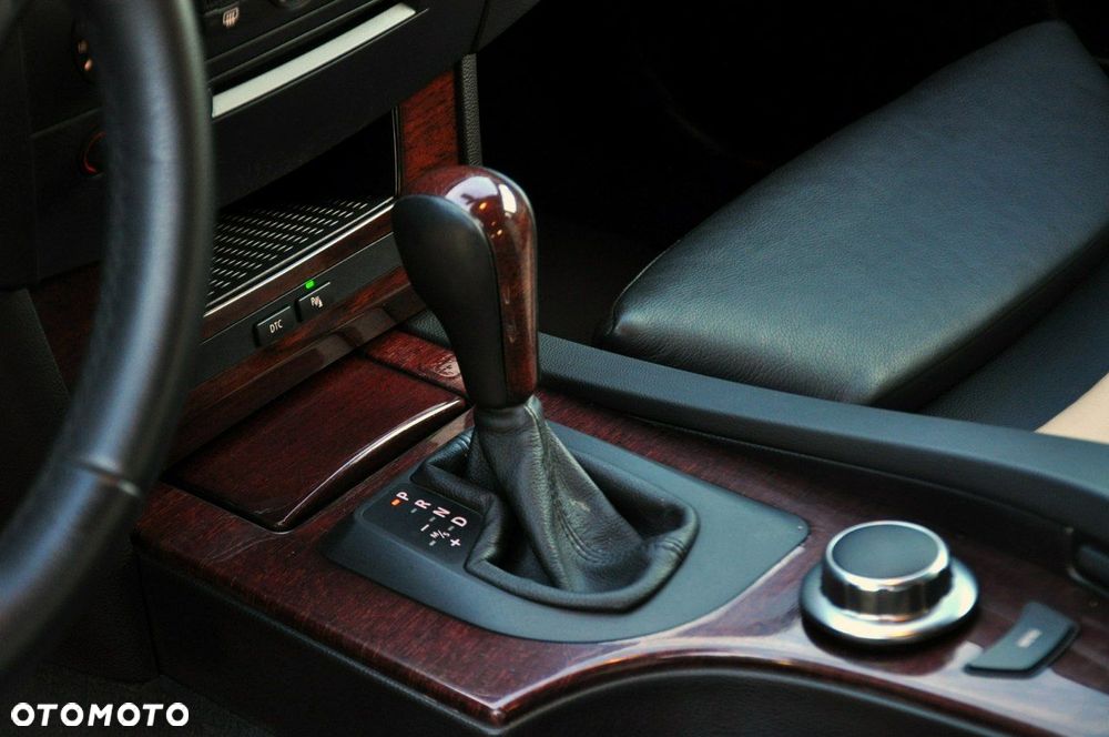 BMW Seria 5 - 36