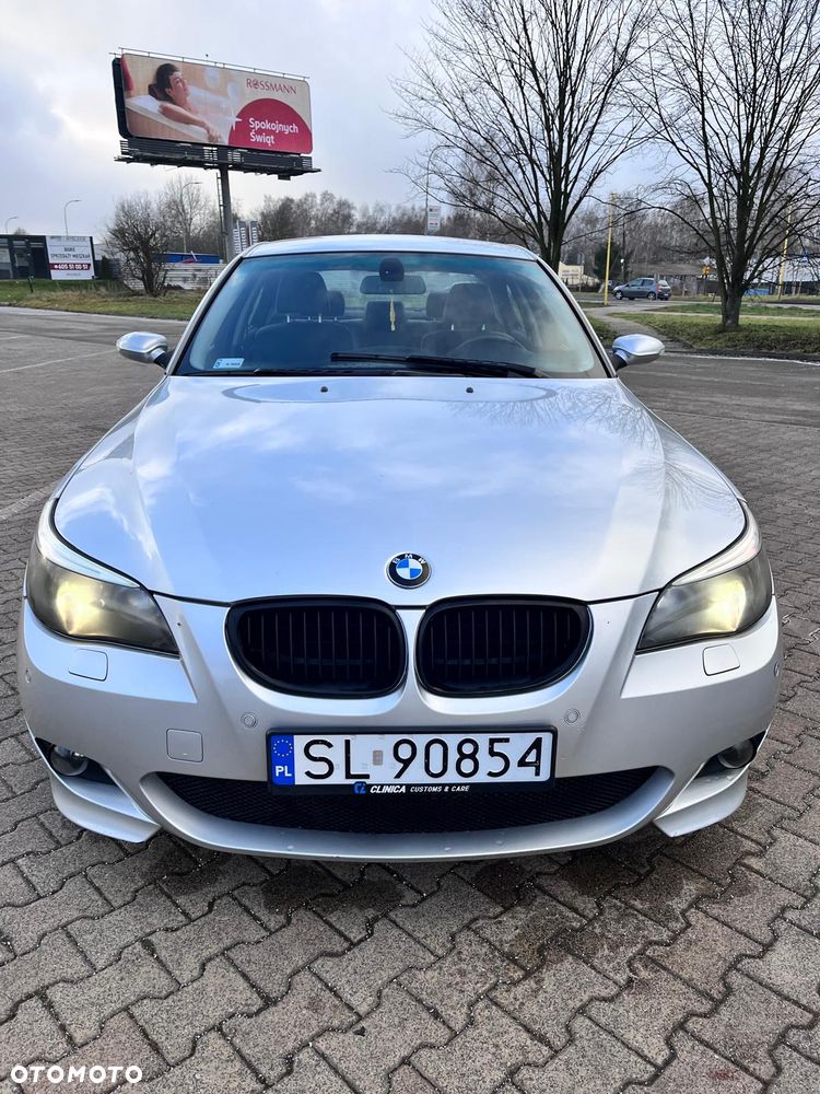 BMW Seria 5 545i - 2
