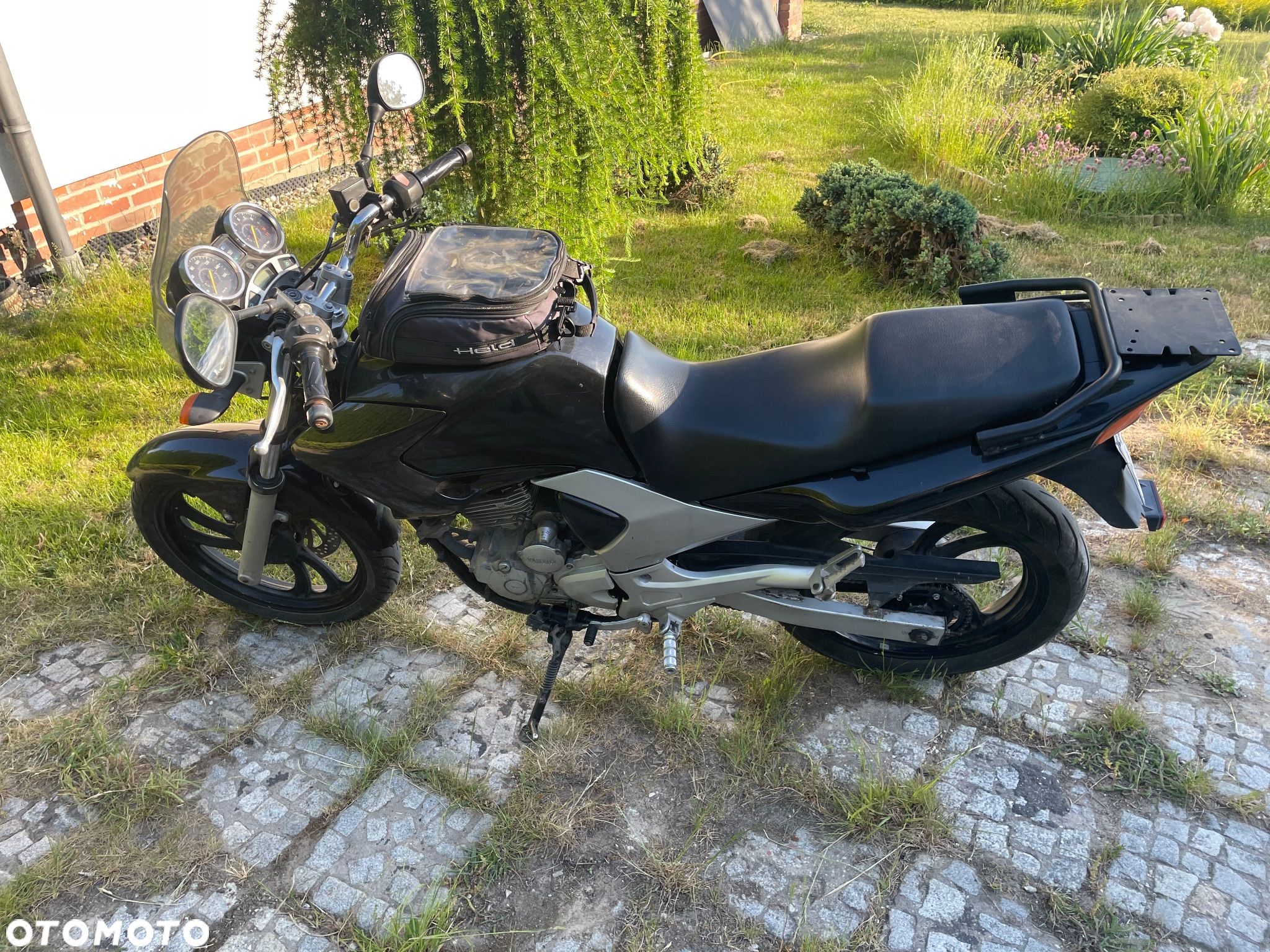 Yamaha YBR - 1