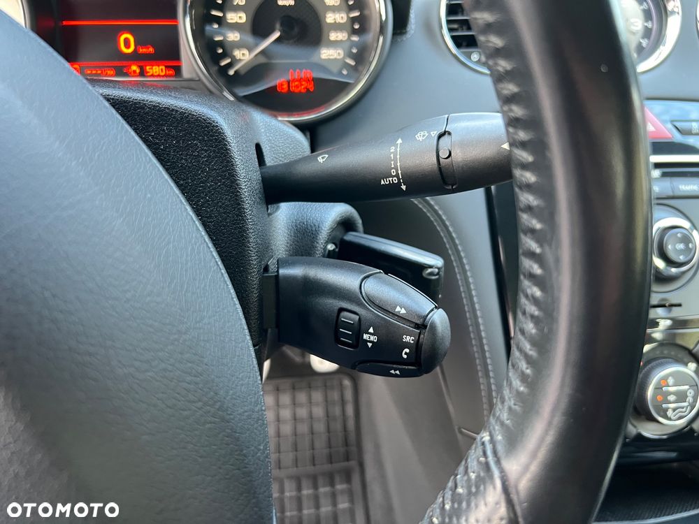 Peugeot RCZ 2.0 HDi FAP 165 - 19