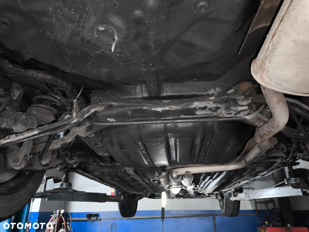 Honda Accord 2.0i-16 EX abs - 16