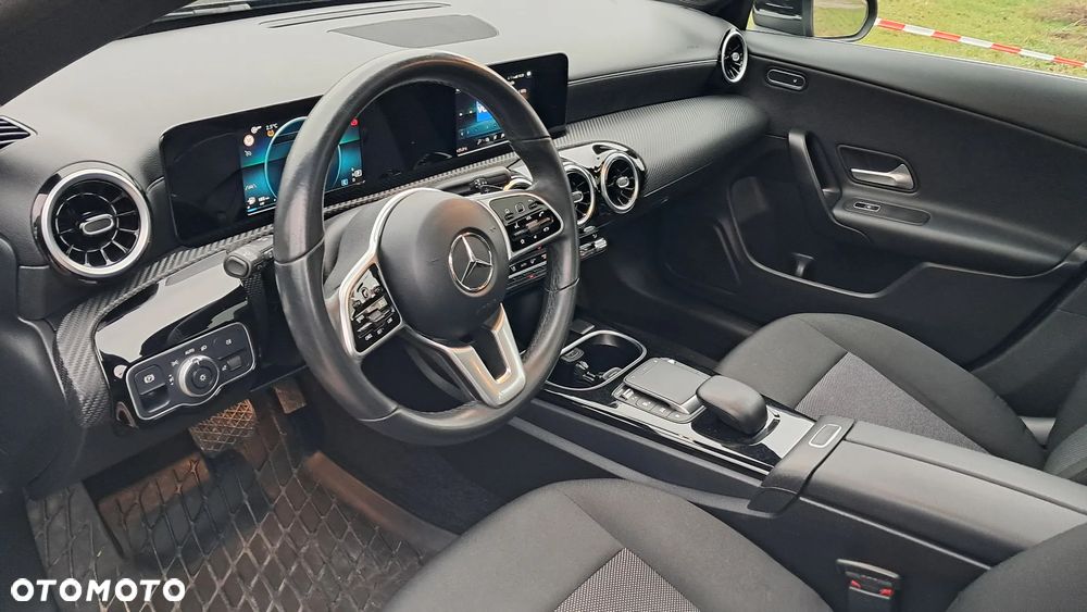 Mercedes-Benz CLA 200 d 8G-DCT Special Edition - 23