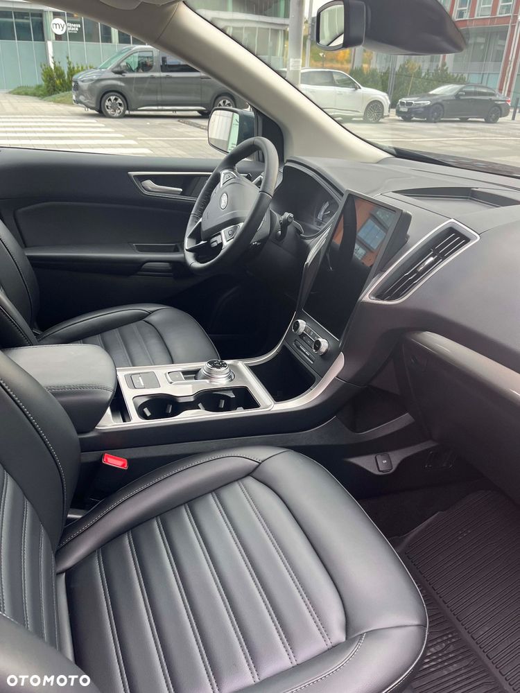 Ford Edge - 10