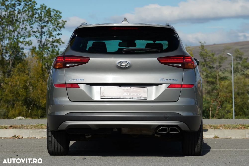 Hyundai Tucson blue 1.6 CRDi 2WD DCT Premium - 21