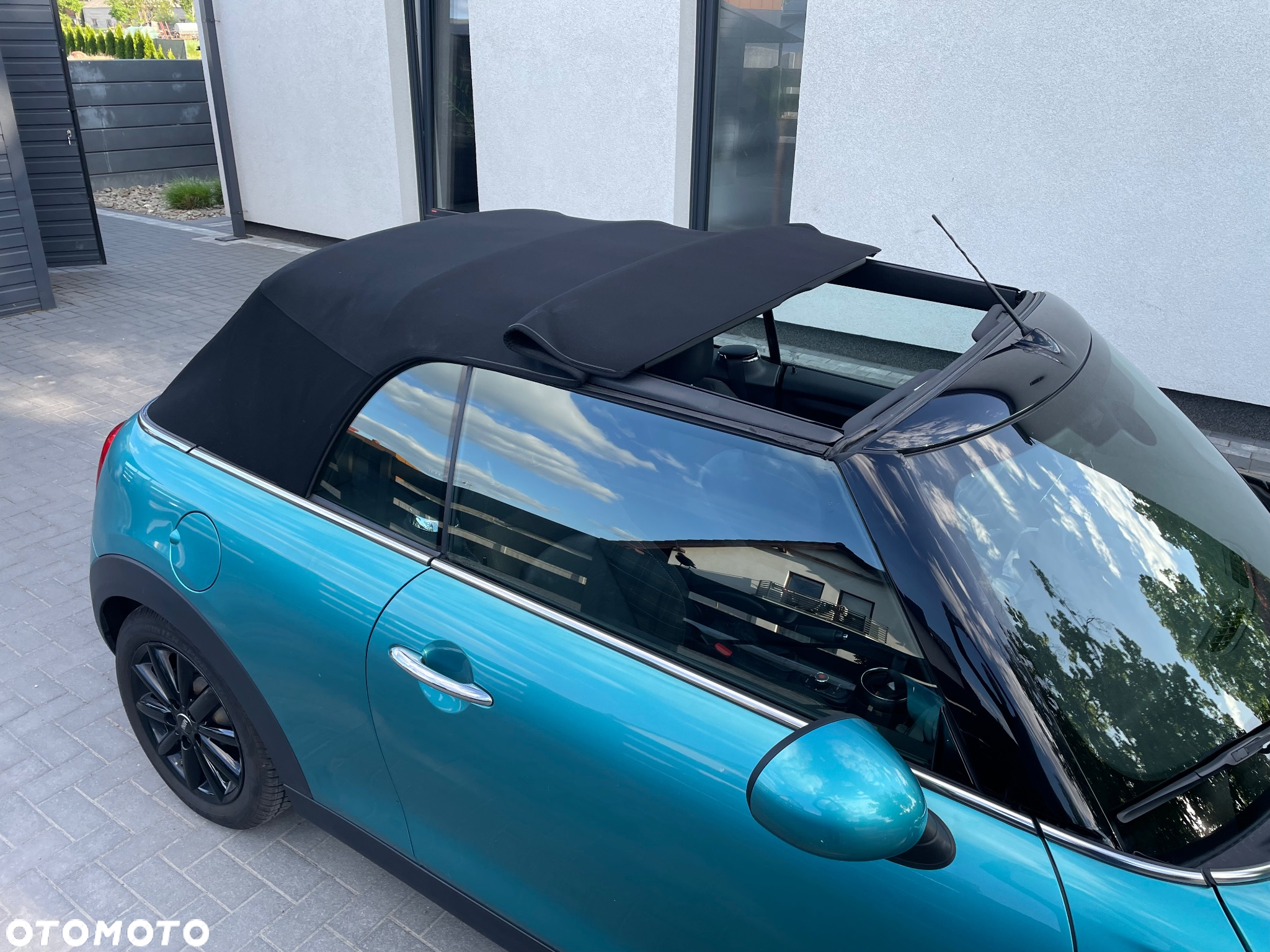 MINI Cooper Standard - 4