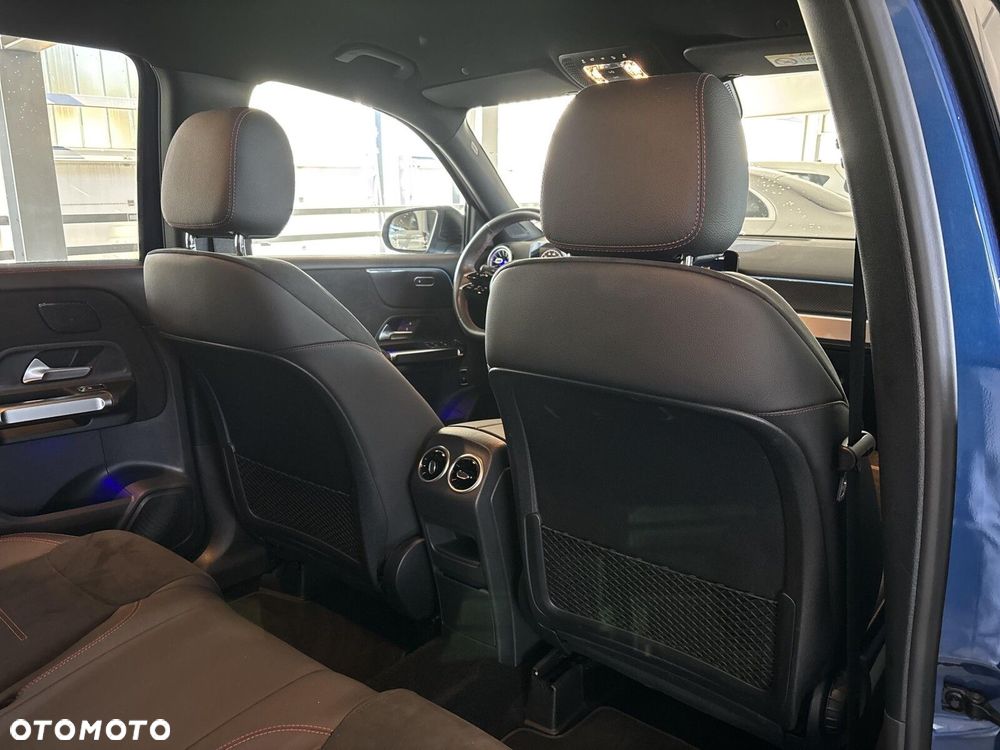 Mercedes-Benz GLB - 20
